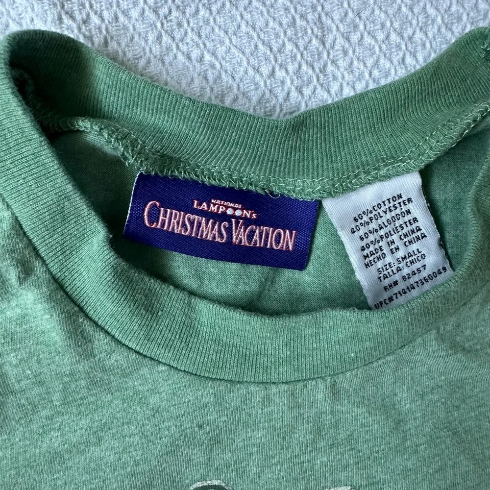 National Lampoon's Christmas Vacation Christmas Holiday T-Shirt Boys SZ Small - Picture 3 of 3